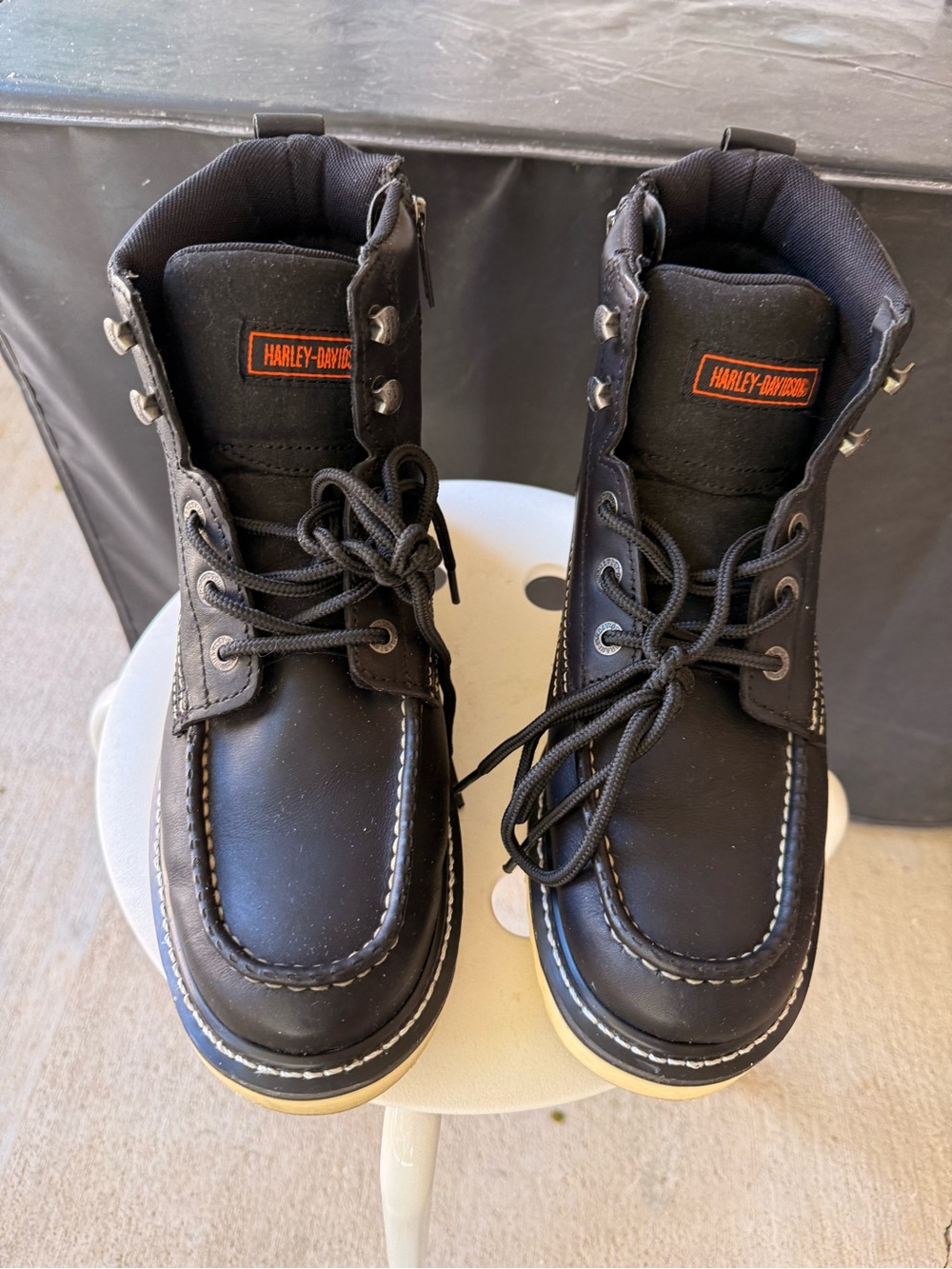 Harley-Davidson Men’s  Black Boots with Orange Logo